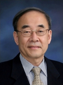 Professor Kim, Yung Sik