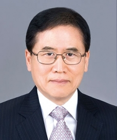 Professor Park, Jong-Sang