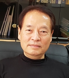 Professor Hong, Choo Bong