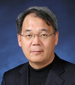Professor Park, Dongeun