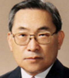 Professor Kang, Man Sik