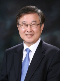 Professor Yoon, Soon-Chang