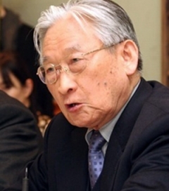 Professor Cho, Wangyu