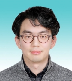 Professor Hyoung Kim