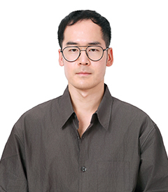 Professor Edward Dongmyung Lee