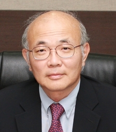 Professor Park, Chong-Wook