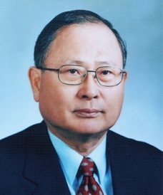 Professor Yang, Chul Hak