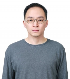 Professor Kim, Seok