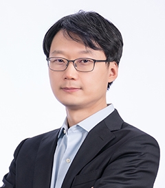 Professor Kim, Seok hee
