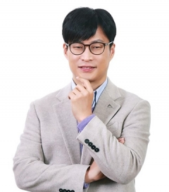 Professor Kim, Hyung Do