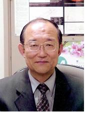 Professor Yun, Hong Sik
