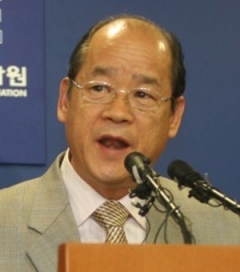 Professor Ahn, Tae In