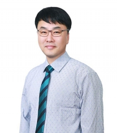 Professor Kim, Kee Hoon
